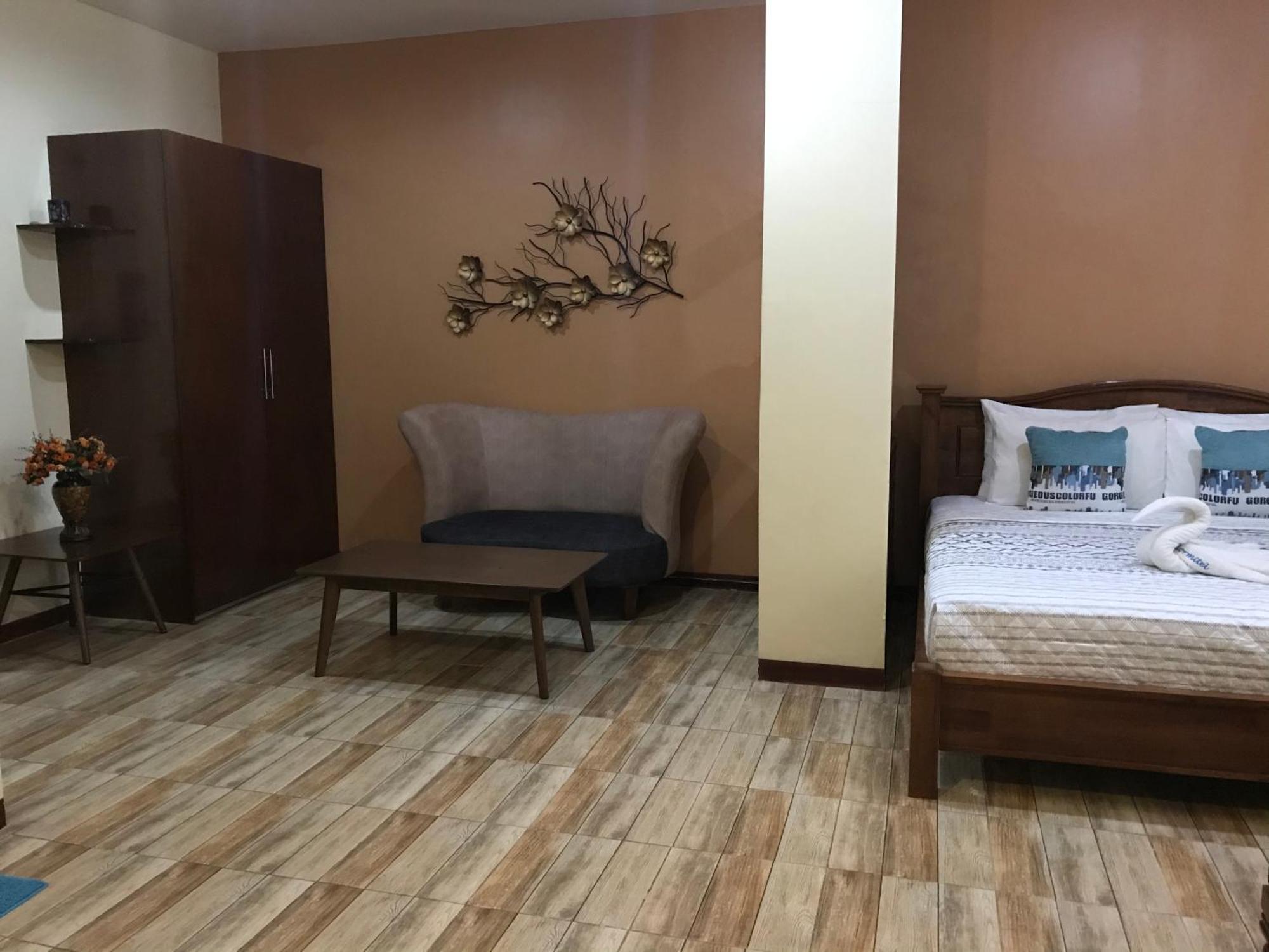 Hotel Charos Dormitel Dumaguete City Exteriér fotografie