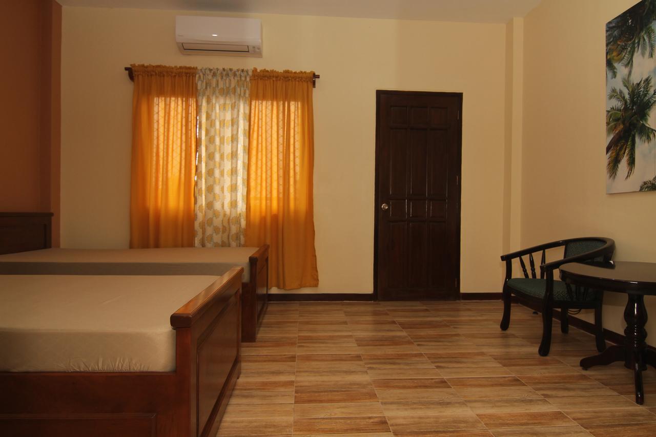 Hotel Charos Dormitel Dumaguete City Exteriér fotografie